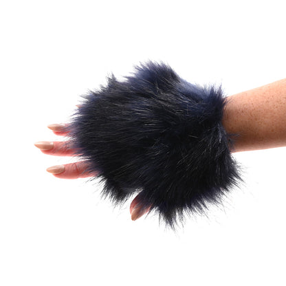 SPORTSHEETS SEX & MISCHIEF COUGAR SPIKED SENSORY GLOVE