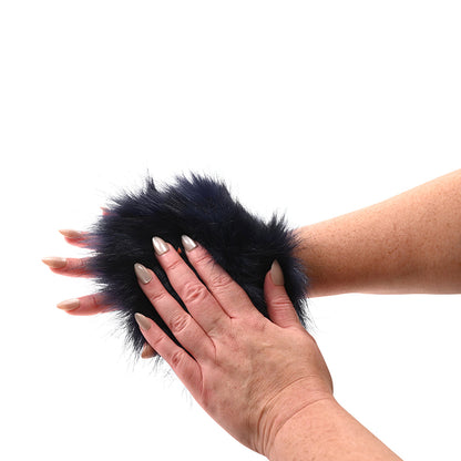 SPORTSHEETS SEX & MISCHIEF COUGAR SPIKED SENSORY GLOVE