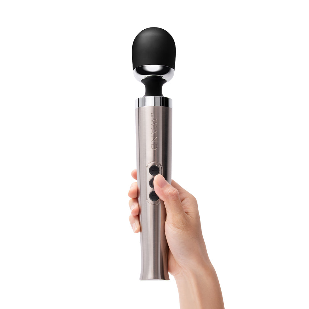 LE WAND - DIE CAST RECHARGEABLE MASSAGER