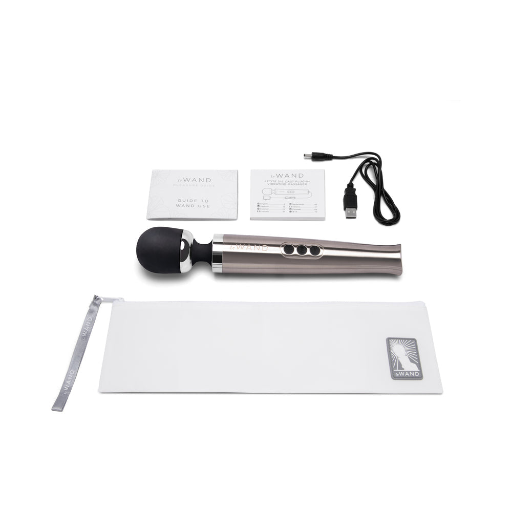 LE WAND - DIE CAST RECHARGEABLE MASSAGER
