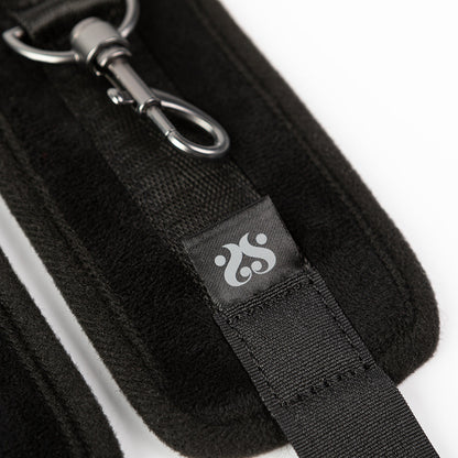 SEI MIO SENSUALLY SECURED VELVET HANDCUFFS