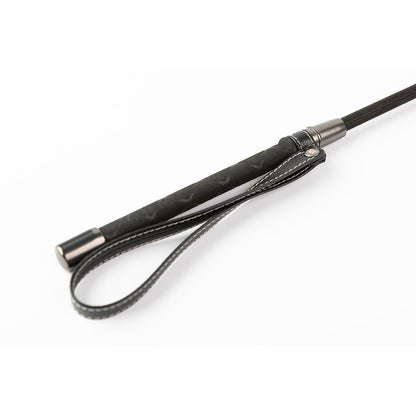 SEI MIO REIN IN DESIRE FAUX LEATHER RIDING CROP