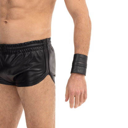 PROWLER RED LEATHER WRIST WALLET BLACK S