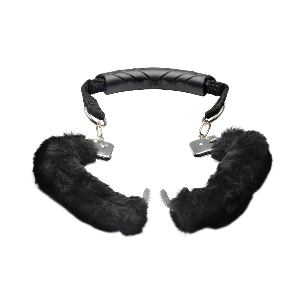 XR BRANDS - MASTER SERIES FURRY HANDCUFFS WITH HANDLE