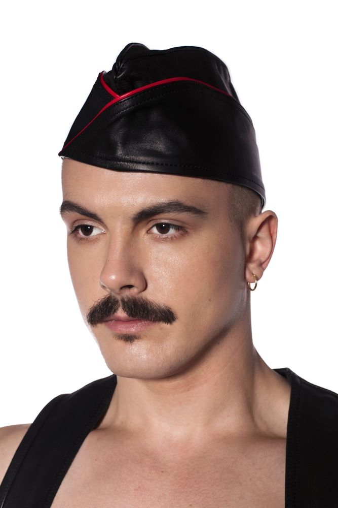 PROWLER RED - TRIANGLE CAP 61CM