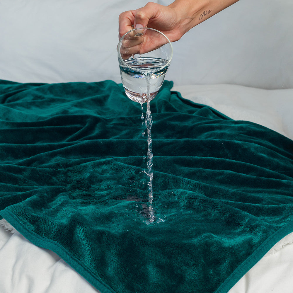 SPLASH BLANKET - THE OG SMALL EMERALD GREEN