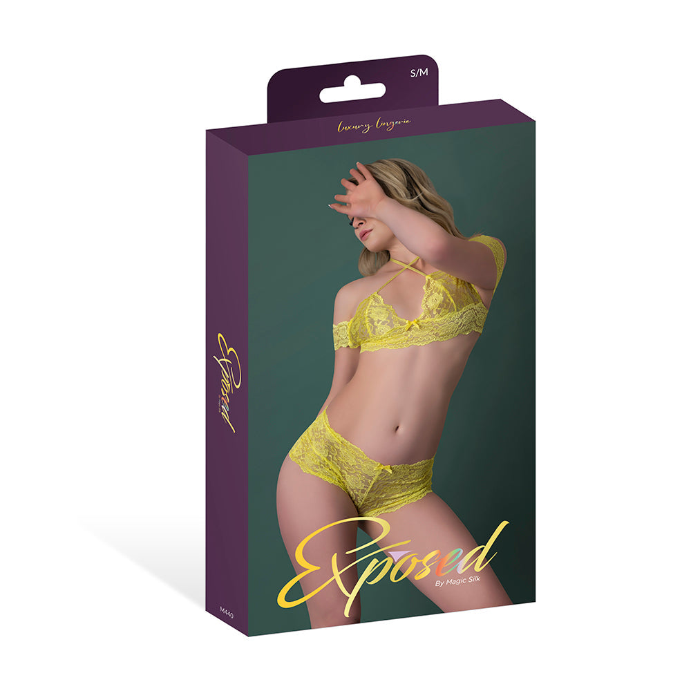 MAGIC SILK - DAFFODIL DREAMS BARDOT SLEEVE HALTER TOP & BOY SHORT SET