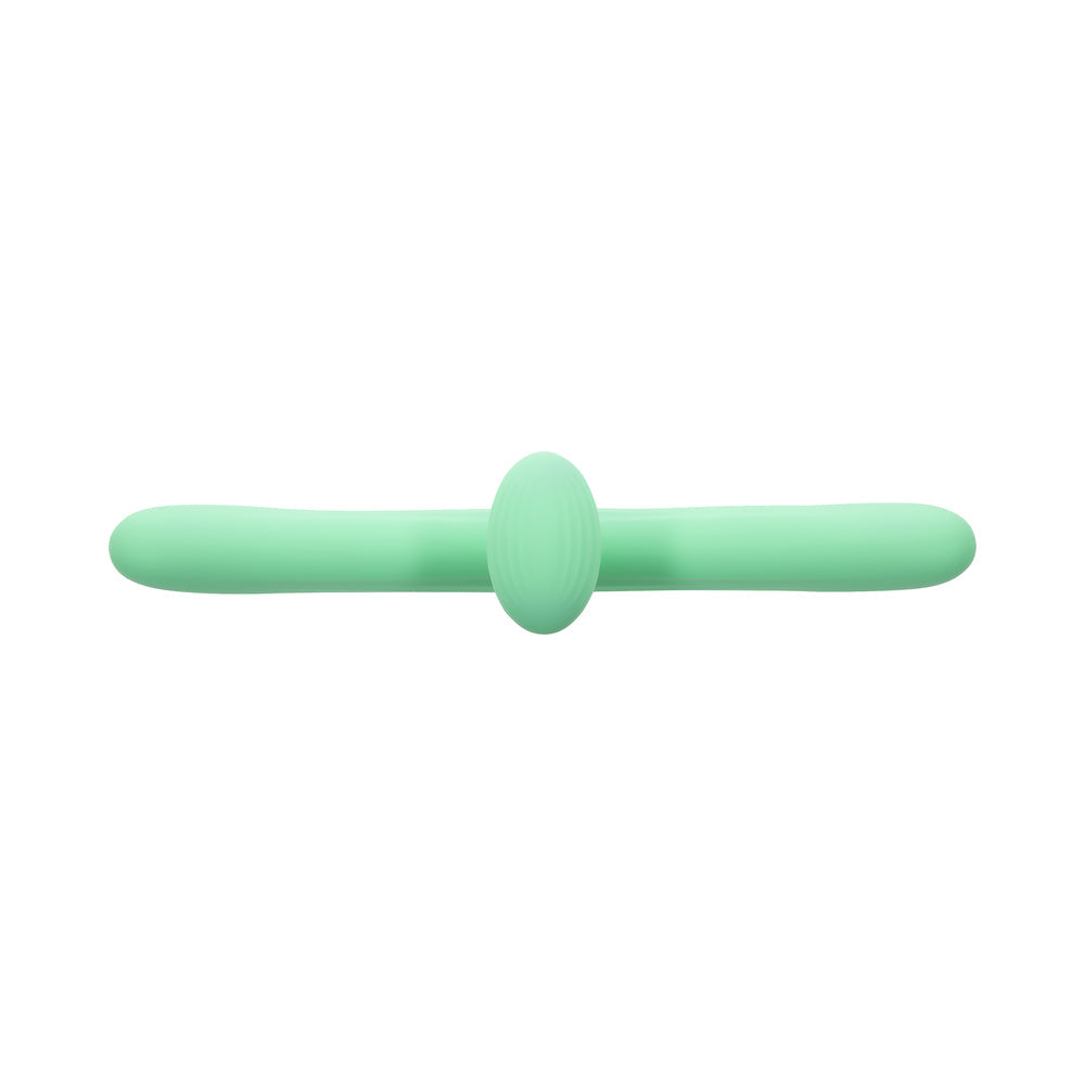 EVOLVED - MEET ME HALFWAY DOUBLE ENDED VIBRATOR GREEN