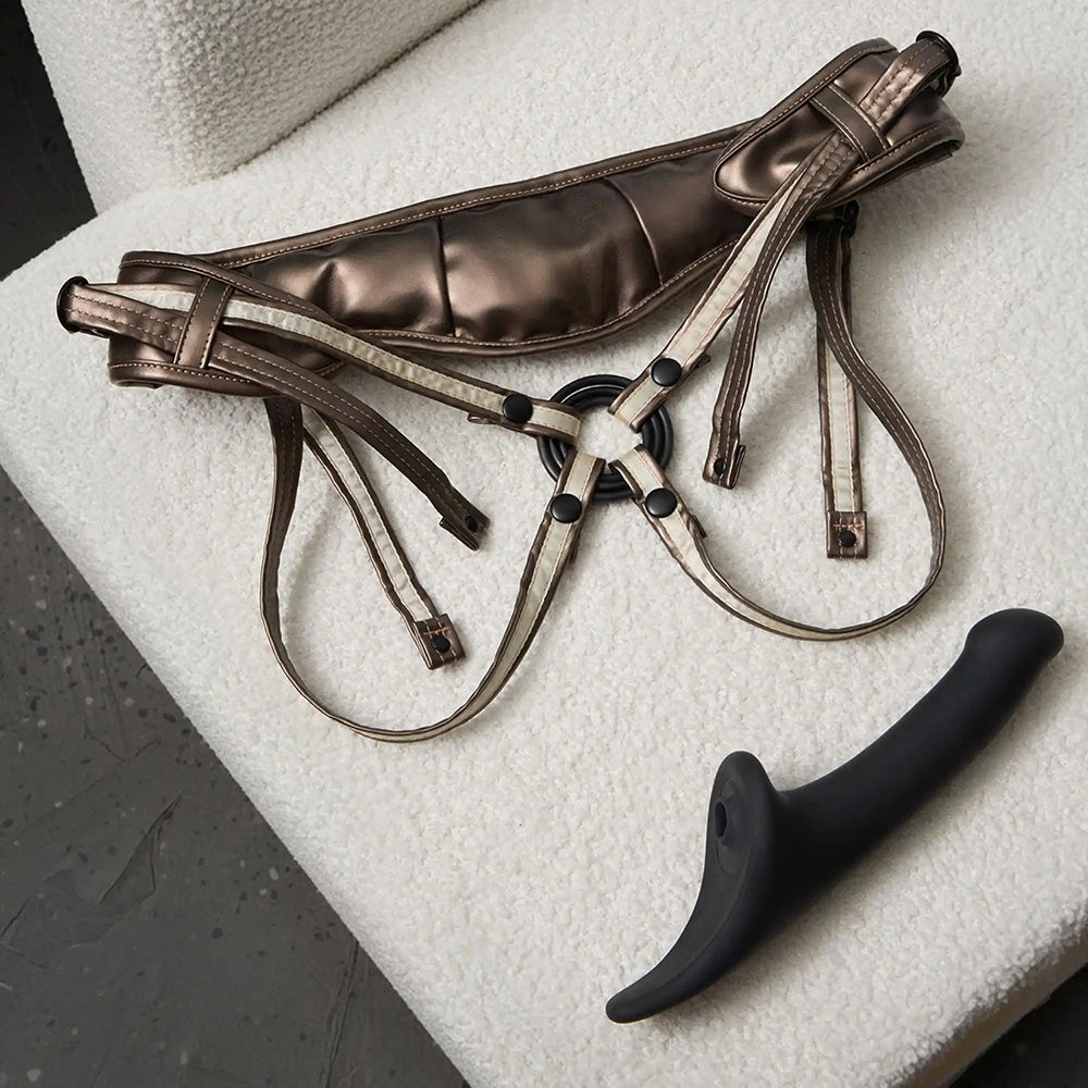 LOVELY PLANET - STRAP-ON-ME LEATHERETTE HARNESS DESIROUS