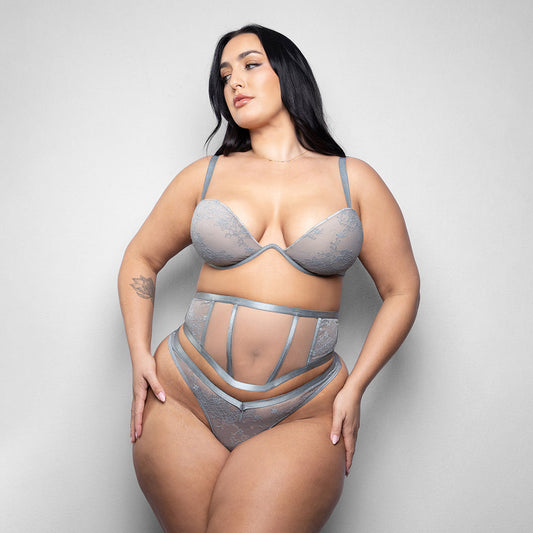 FANTASY LINGERIE - ELUSIVE MILA MOLDED CUP BRA, WAIST CINCHER AND THONG PANTY 3XL/4XL