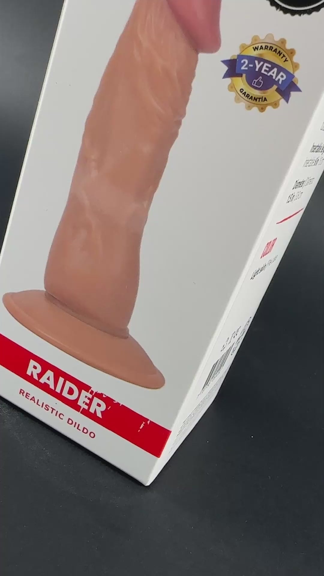 CAMTOYZ - REALISTIC DILDO RAIDER