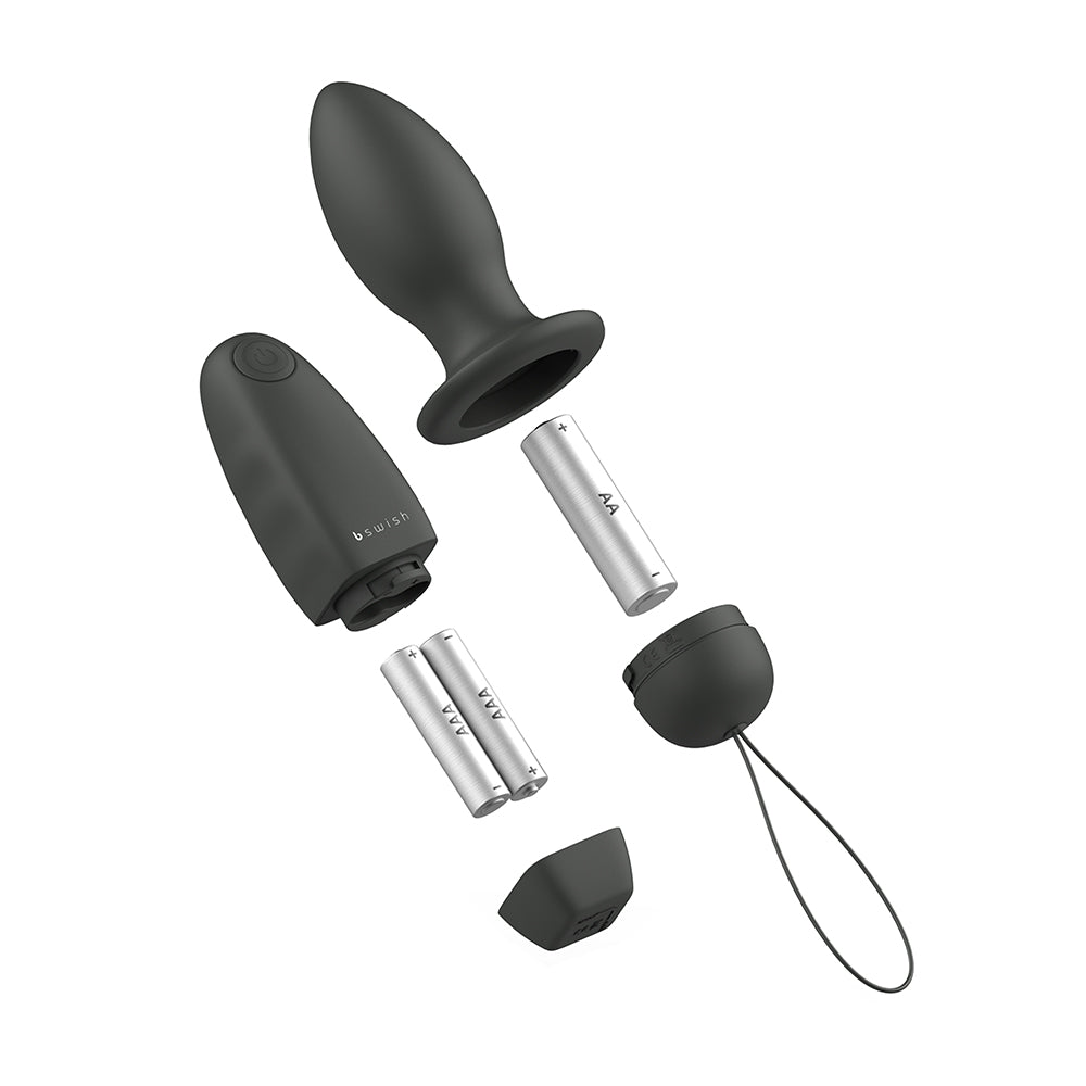 B SWISH - BFILLED CLASSIC UNLEASHED VIBRATING PLUG BLACK
