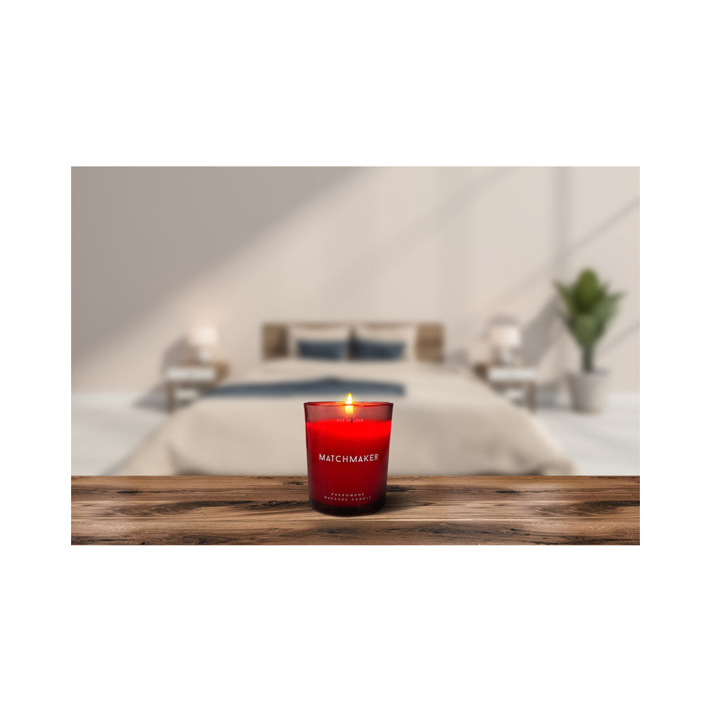EYE OF LOVE - MATCHMAKER RED DIAMOND ATTRACT HIM MASSAGE CANDLE