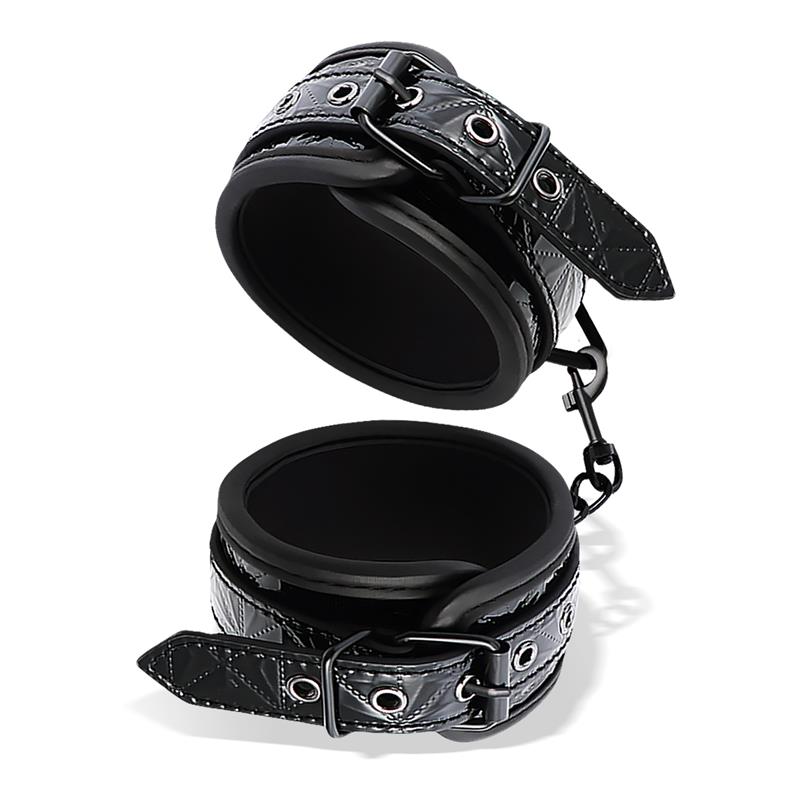 BLACK SAPPHIRE - ADJUSTABLE HANDCUFFS SAPPHIRE VEGAN LEATHER