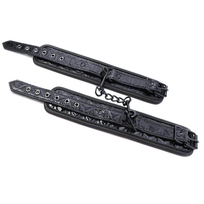 BLACK SAPPHIRE - ADJUSTABLE HANDCUFFS SAPPHIRE VEGAN LEATHER
