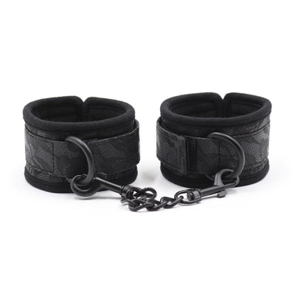 LATETOBED BDSM LINE - ADJUSTABLE HANDCUFFS