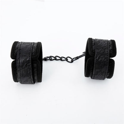 LATETOBED BDSM LINE - ADJUSTABLE HANDCUFFS