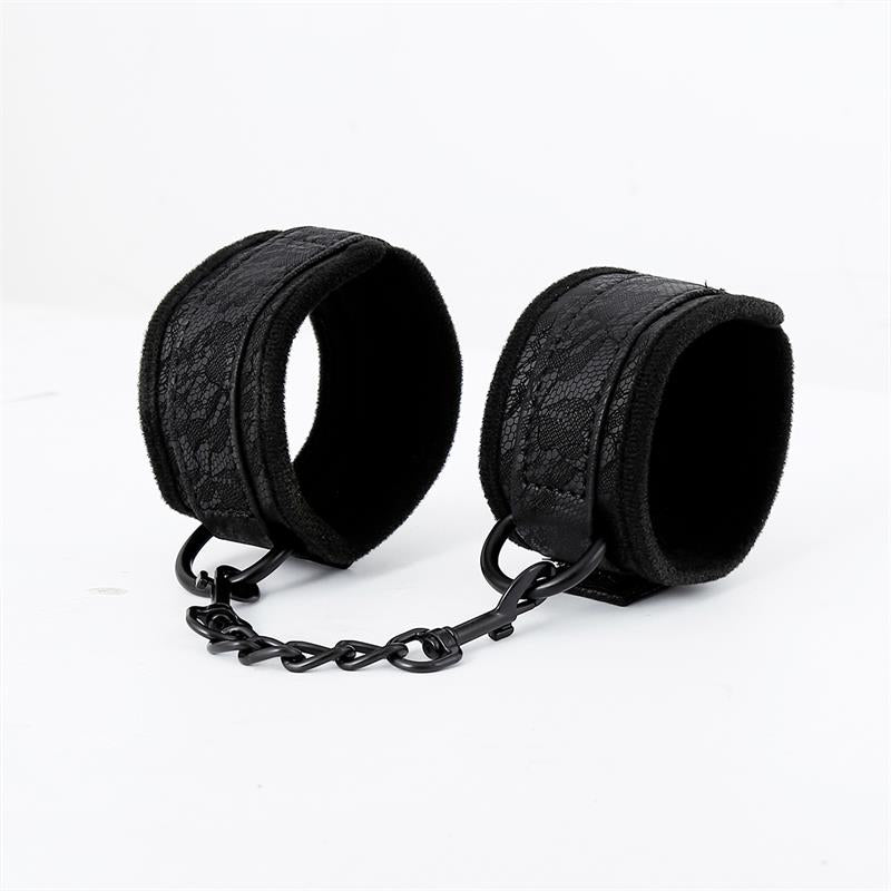 LATETOBED BDSM LINE - ADJUSTABLE HANDCUFFS