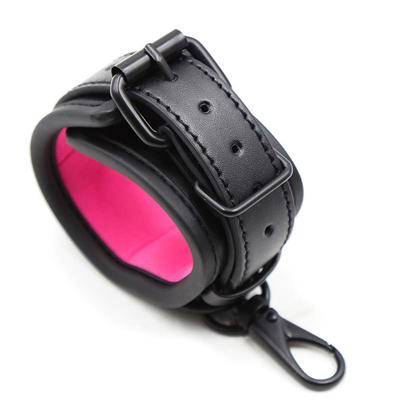 LATETOBED BDSM LINE - ADJUSTABLE NEOPRENE HANDCUFFS