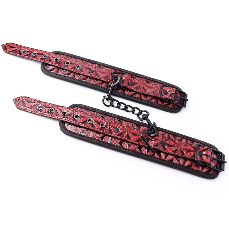 DIAMOND LINE - ADJUSTABLE PADDED HANDCUFFS DIAMOND VEGAN LEATHER