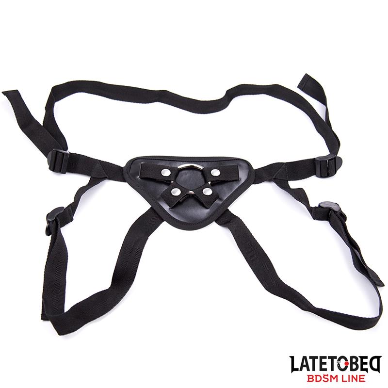 LATETOBED BDSM LINE - ADJUSTABLE STRAP ON WITH METAL RING