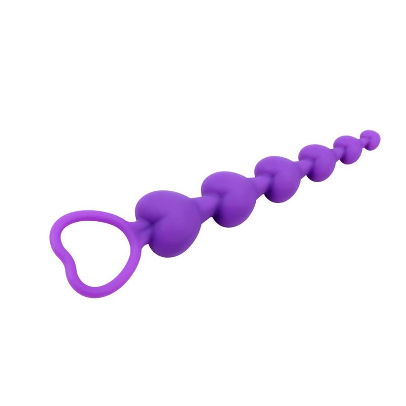 CHISA - CADENA ANAL CON CUENTAS PARA EL ANO EN FORMA DE CORAZÓN