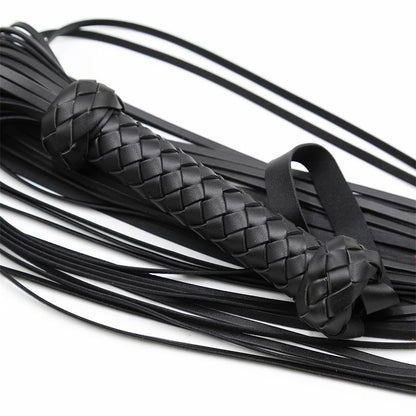 LATETOBED BDSM LINE - BARBED FLOGGER 50 CM
