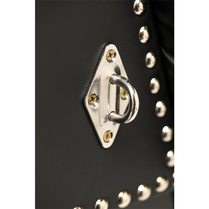 MASTER SERIES - BAREBACK SUBMISSION HORSE