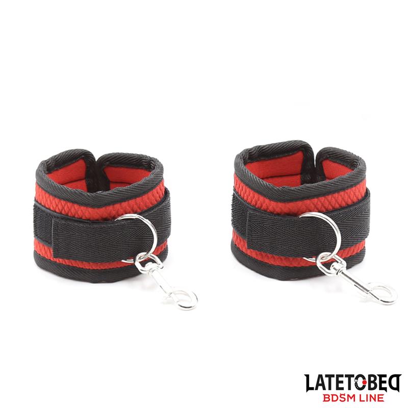 LATETOBED BDSM LINE - BED EESTRAINT SET WITH BLINDFOLD ADJUSTABLE CUFFS