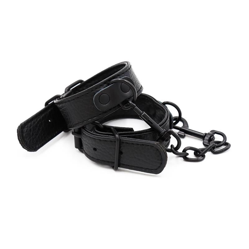 LATETOBED BDSM LINE - BEGINNER ADJUSTABLE HANDCUFFS