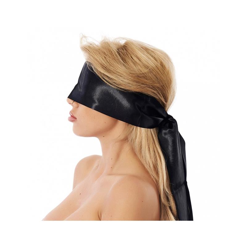 BONDAGE PLAY - BLINDFOLD
