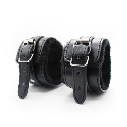 INTOYOU BDSM LINE - BONDAGE SET 11 PIECES BLACK
