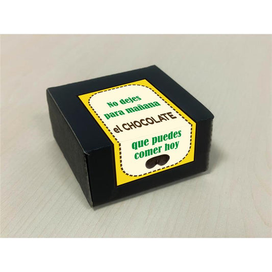 DIVERTY SEX - BOX WITH 8 BREAST-SHAPED PURE CHOCOLATES