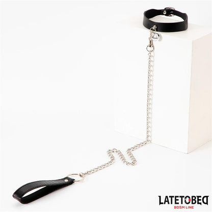 LATETOBED BDSM LINE - COLLAR WITH BELL AND LEASH