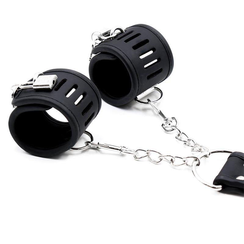 INTOYOU BLACK SHADOW - COLLAR WITH HANDCUFFS SET VEGAN LEATHER