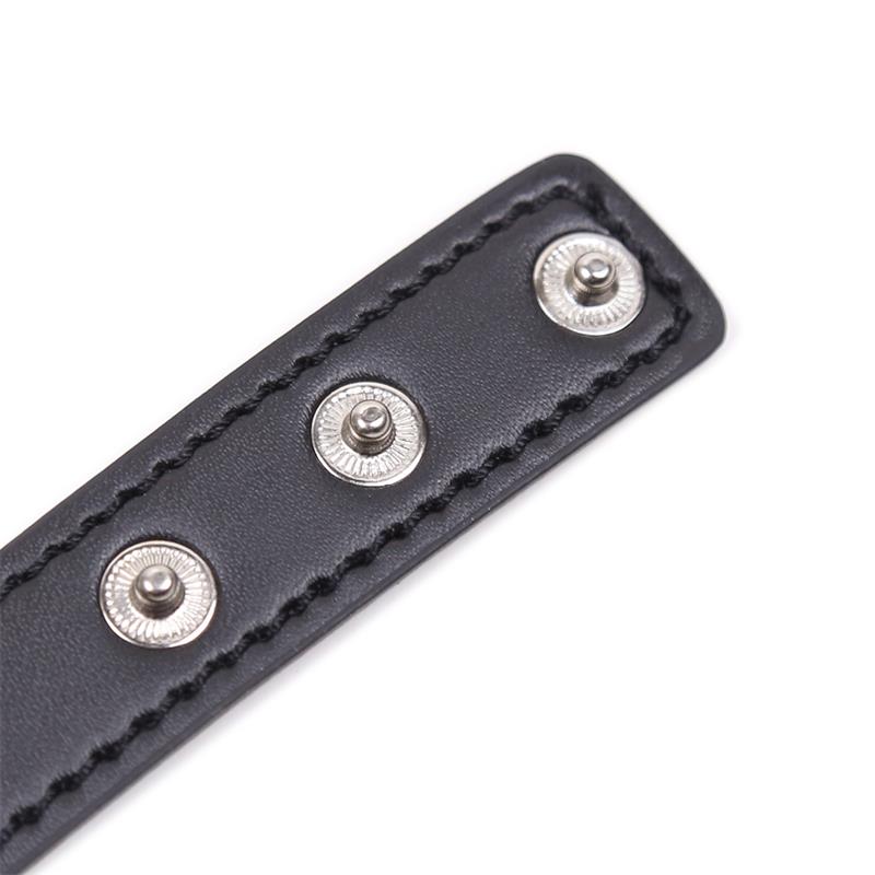 LATETOBED BDSM LINE - COLLAR WITH HEART SHAPED HOOP ADJUSTABLE 41,5 CM BLACK
