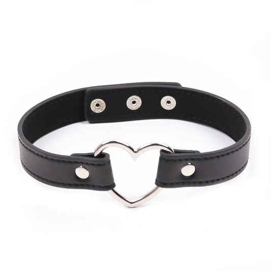 LATETOBED BDSM LINE - COLLAR WITH HEART SHAPED HOOP ADJUSTABLE 41,5 CM BLACK