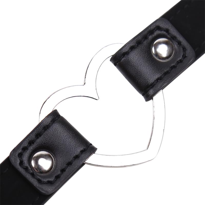 LATETOBED BDSM LINE - COLLAR WITH HEART SHAPED HOOP ADJUSTABLE 41,5 CM BLACK