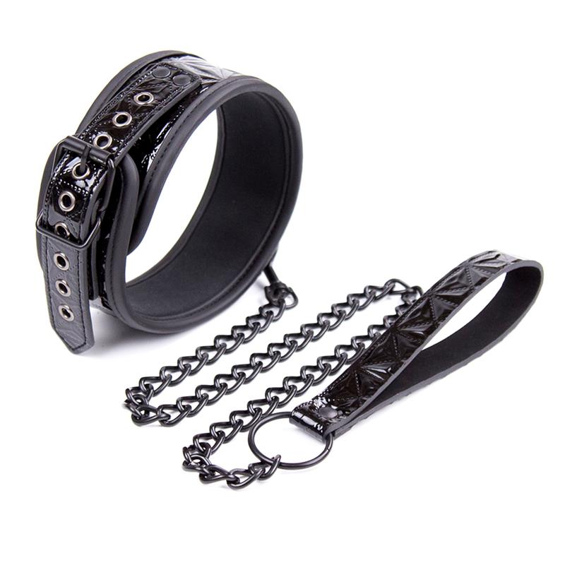 BLACK SAPPHIRE - COLLAR WITH LEASH SAPPHIRE VEGAN LEATHER