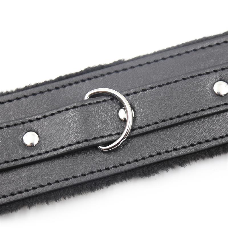 LATETOBED BDSM LINE - COLLAR WITH METAL LEASH BLACK