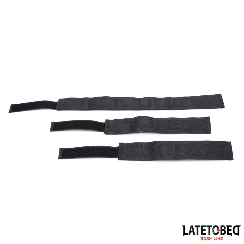 LATETOBED BDSM LINE - COLLAR WITH WRIST RESTRAINTS NYLON