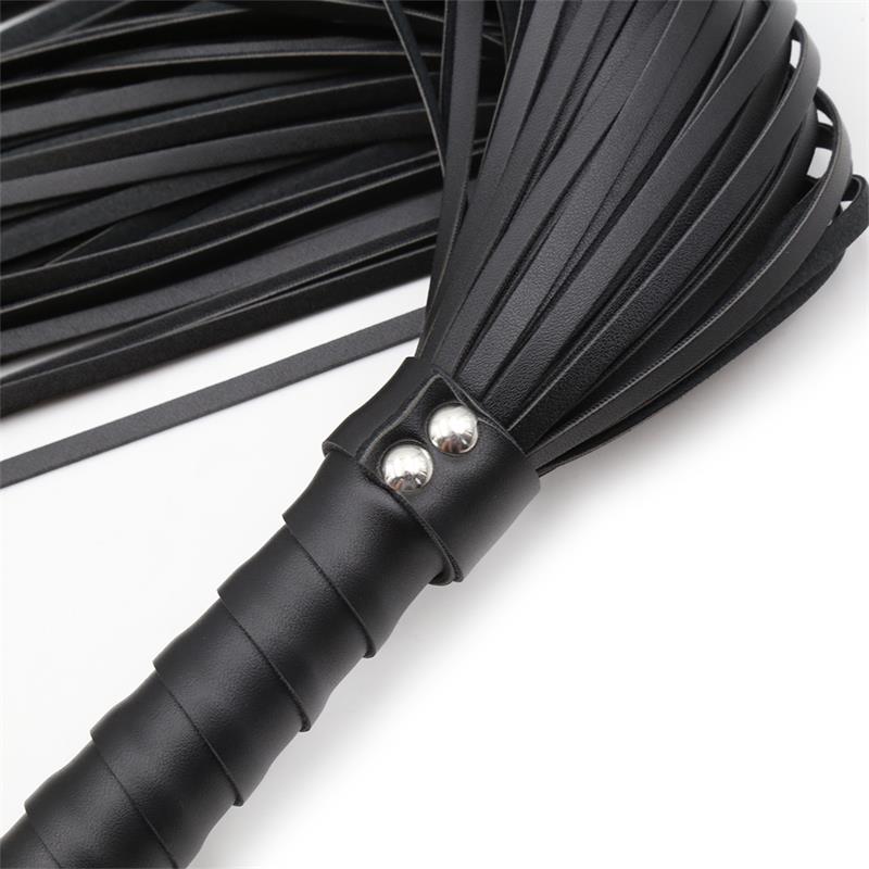 LATETOBED BDSM LINE - CORD FLOGGER 70 CM
