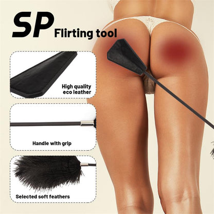 CHISA - CROP WITH BIG FEATHERS BLACK