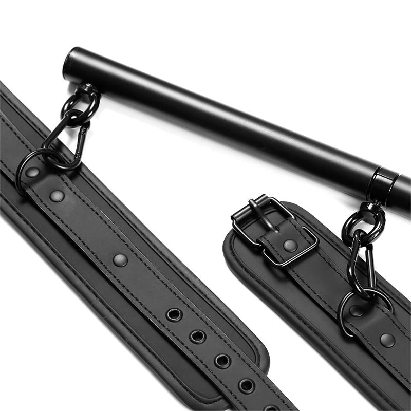 INTOYOU BLACK SHADOW - DETACHABLE RIGID SPREADER BAR AND 4 DETACHABLE NEOPRENE AND VEGAN LEATHER CUFFS