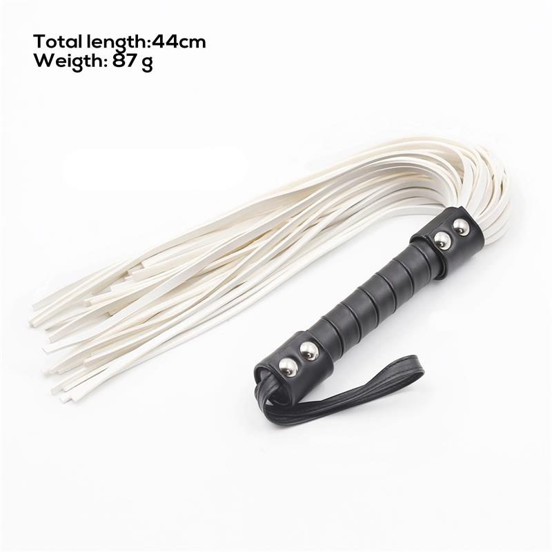 LATETOBED BDSM LINE - DOUBLE RIVET FLOGGER 44 CM