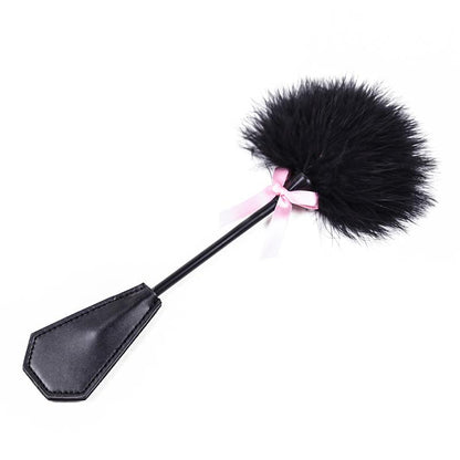 LATETOBED BDSM LINE - FEATHER TICKLER AND PADDLE 2 IN 1 29 CM BLACK