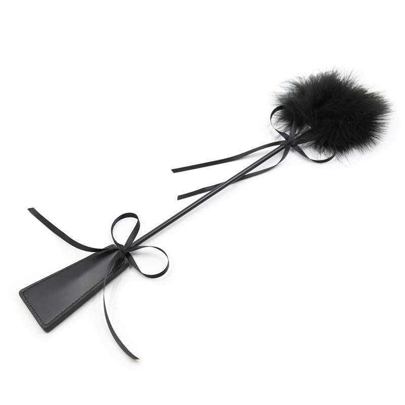 LATETOBED BDSM LINE - FEATHER TICKLER AND PADDLE 49 CM BLACK