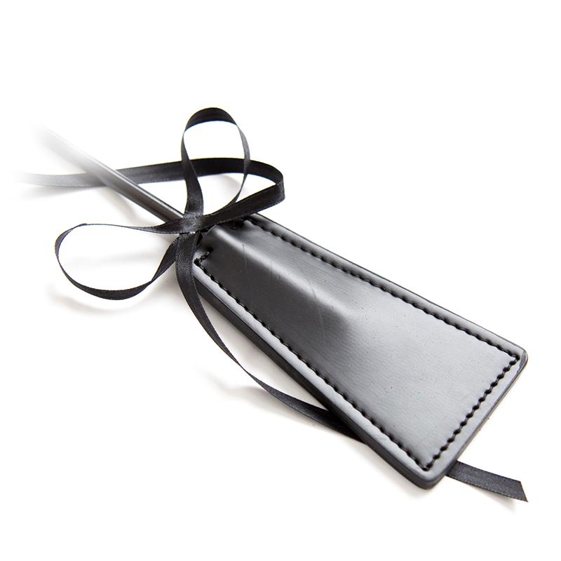 LATETOBED BDSM LINE - FEATHER TICKLER AND PADDLE 49 CM BLACK