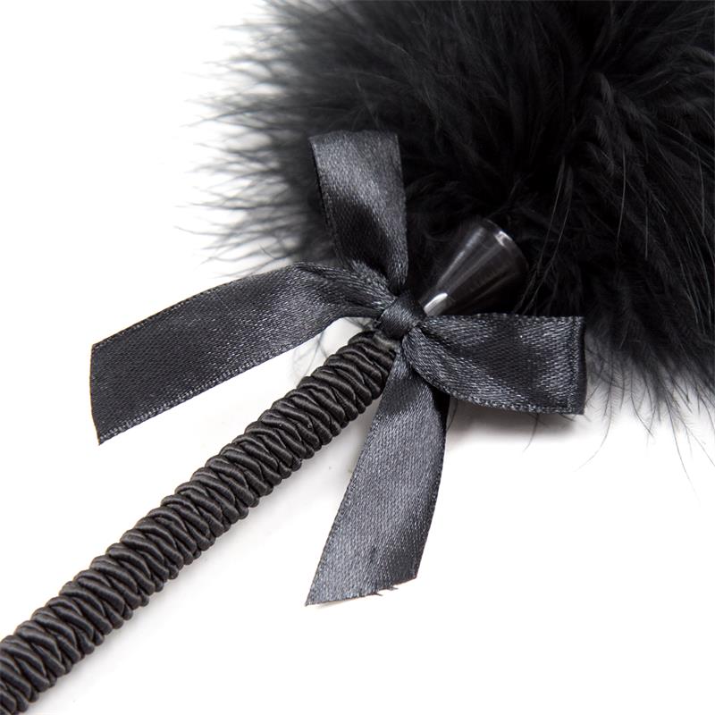 LATETOBED BDSM LINE - FEATHER TICKLER WITH BOW 25 CM BLACK