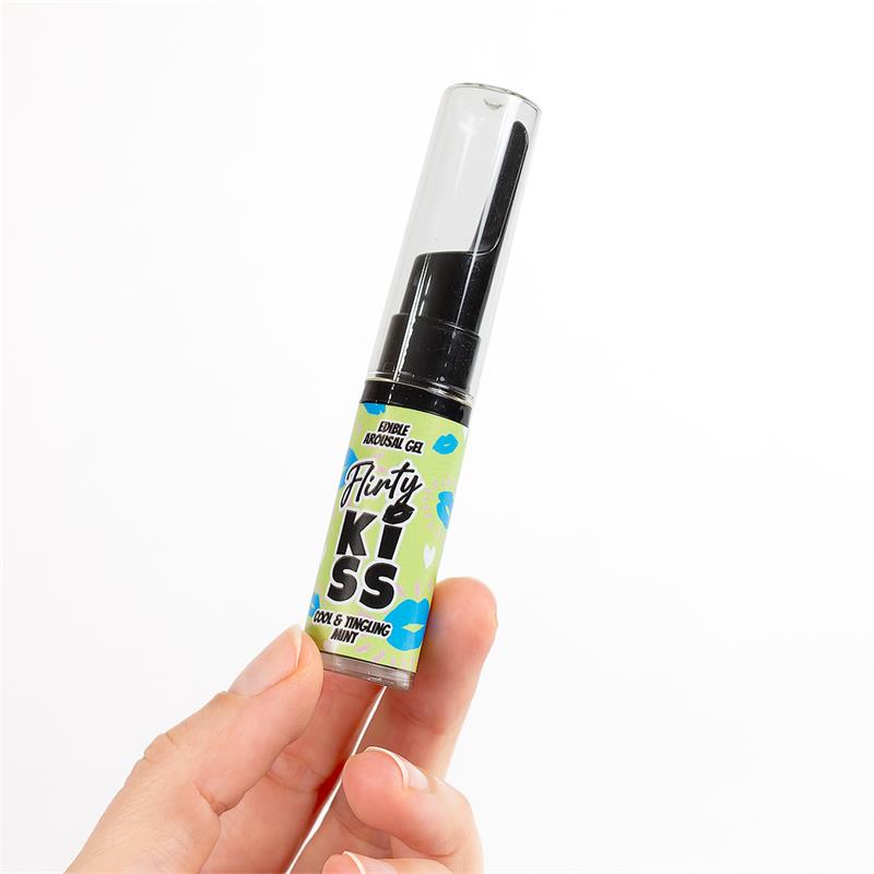 SECRET PLAY - FLIRTY KISS STRAWBERRY AND MINT ORAL SEX GELS 2X8G